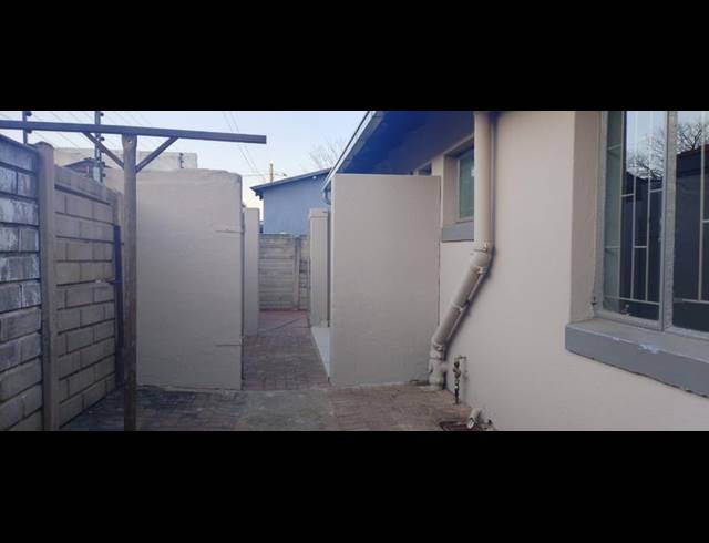 3 BEDROOM PROPERTY TO RENT IN ELANDSPOORT